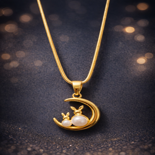 Lullaby Necklace 🌙