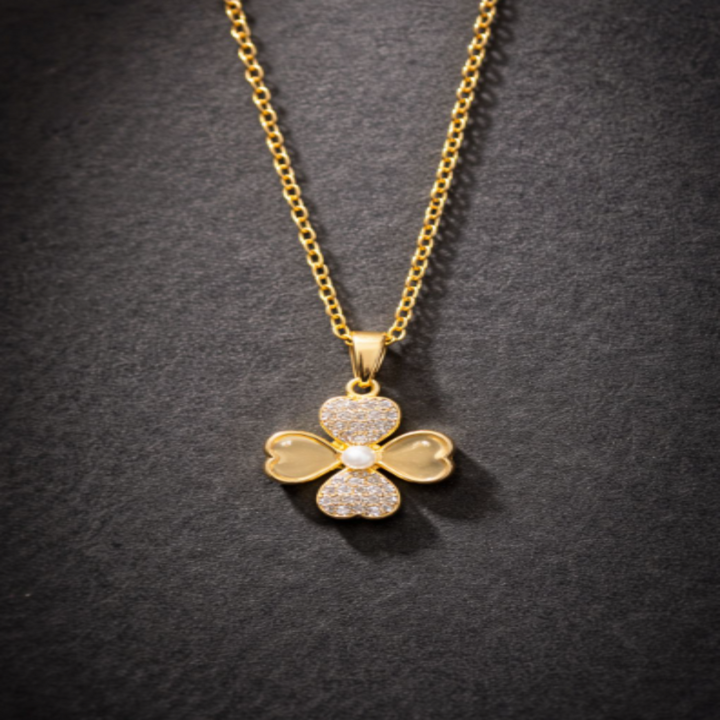 Clovelle Necklace 🍀