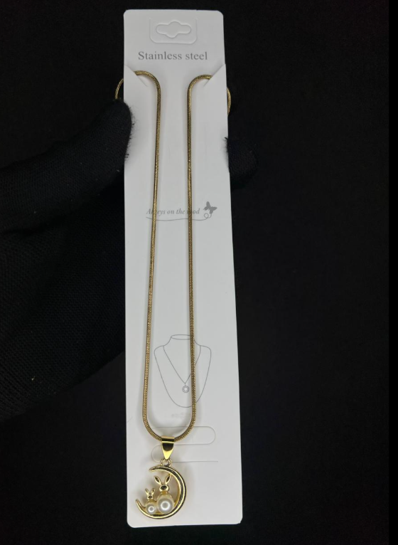 Lullaby Necklace 🌙